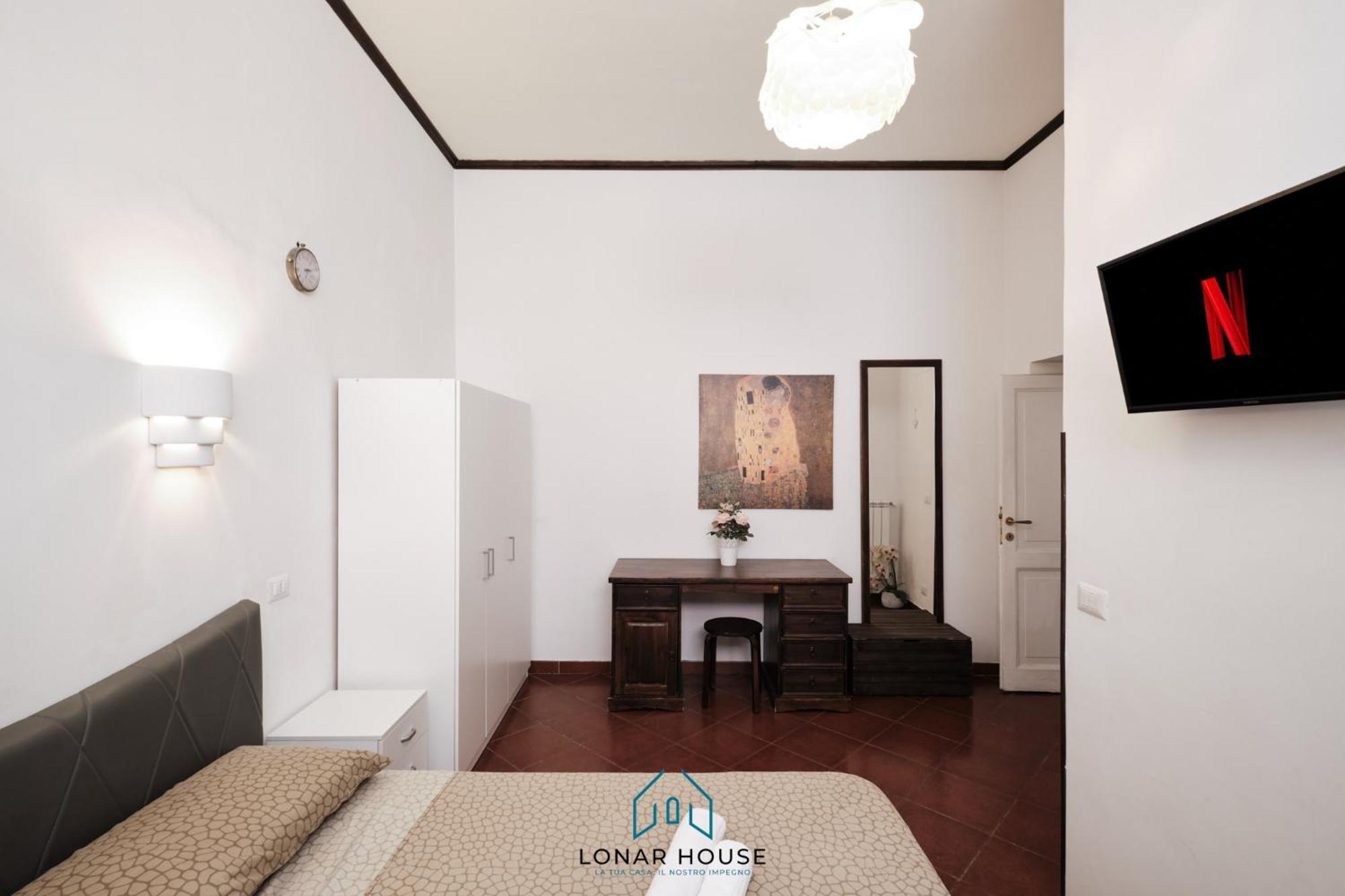 Colosseo - Brownie Apartment *