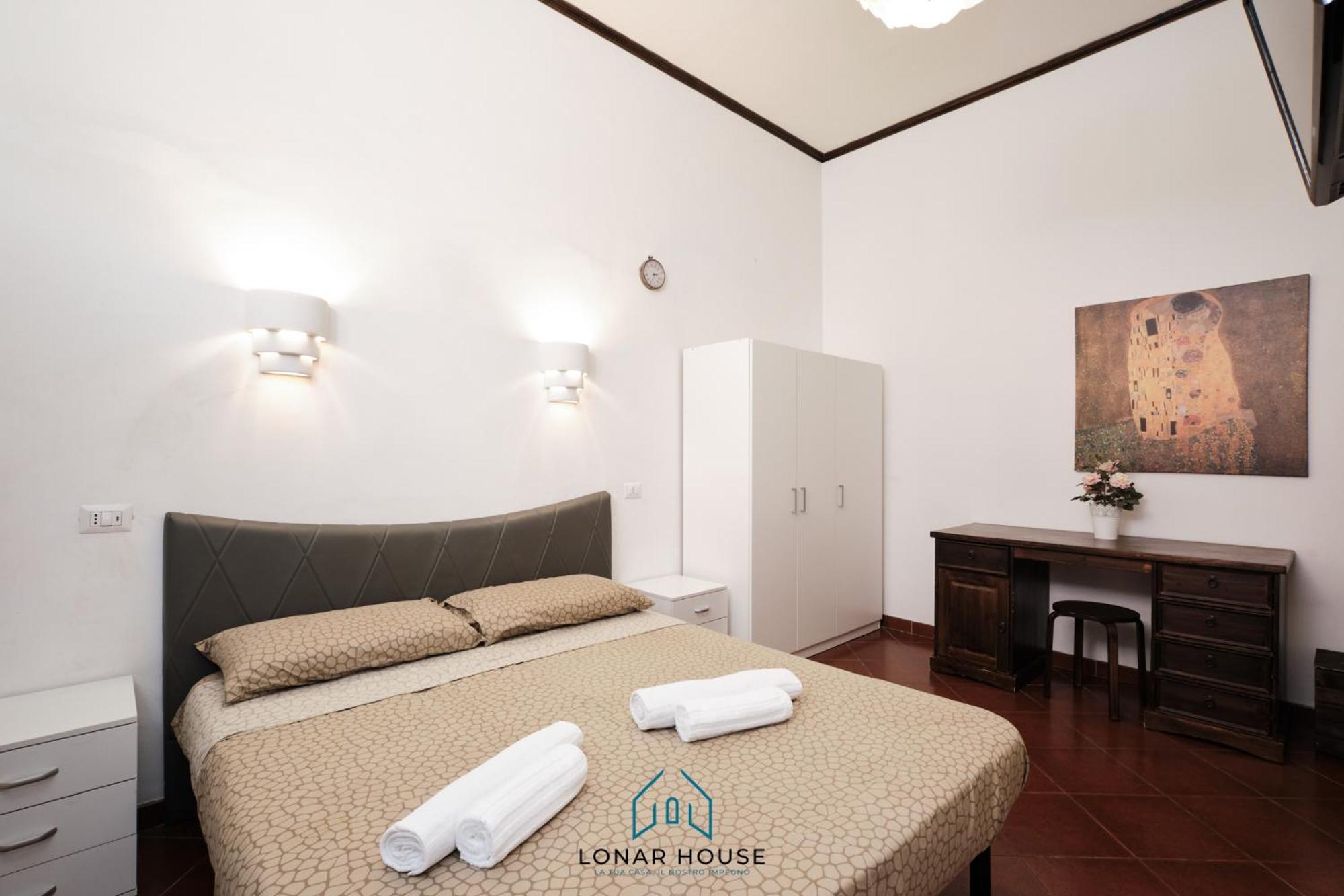 Colosseo - Brownie Apartment *